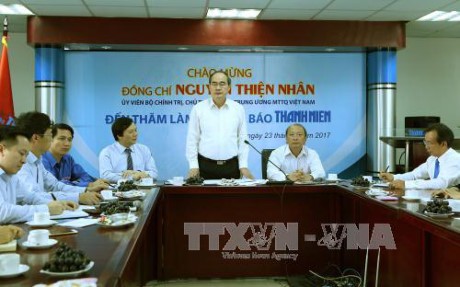 Mặt trận Tổ quốc Việt Nam đồng hành cùng báo chí đấu tranh chống tham nhũng, tiêu cực - ảnh 1